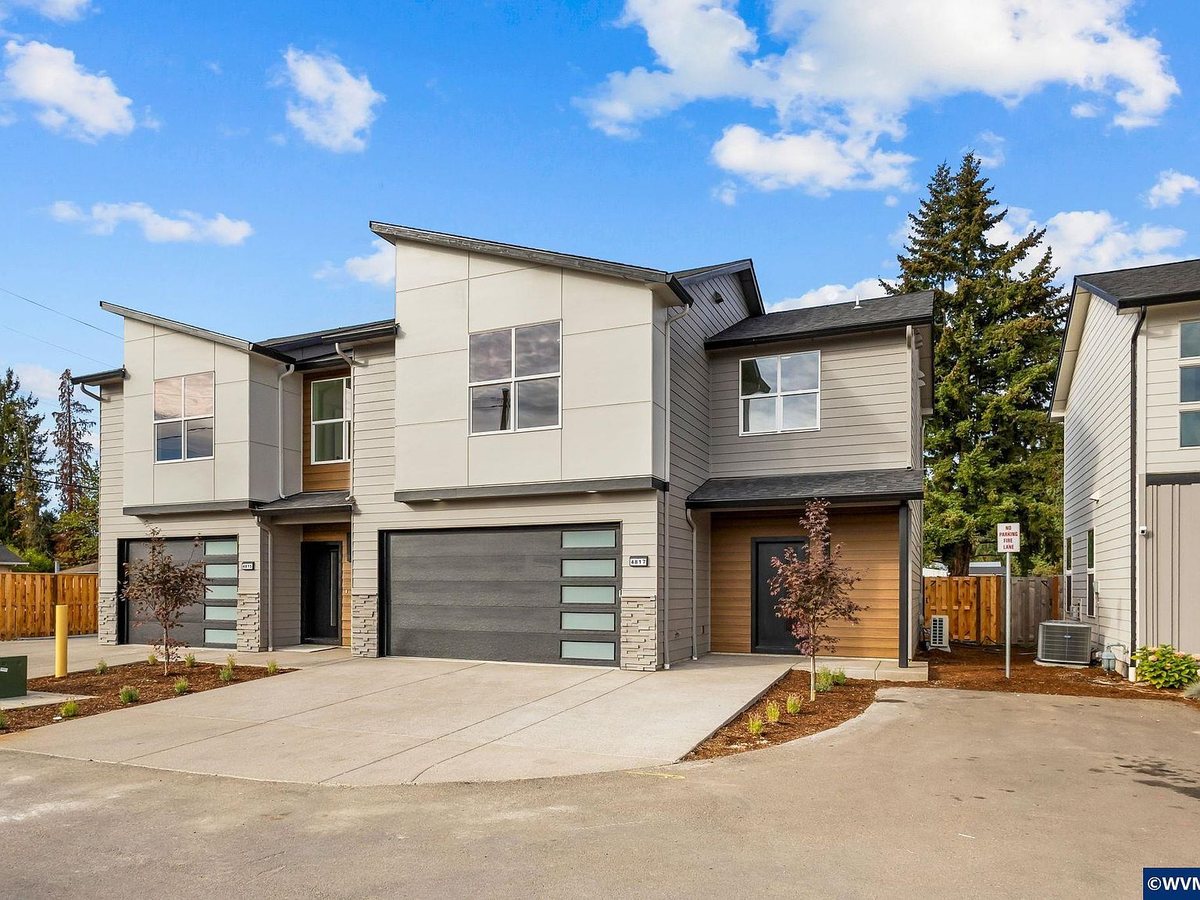 Front of 4815&ndash;4817 Elvira Pl N, Keizer, OR